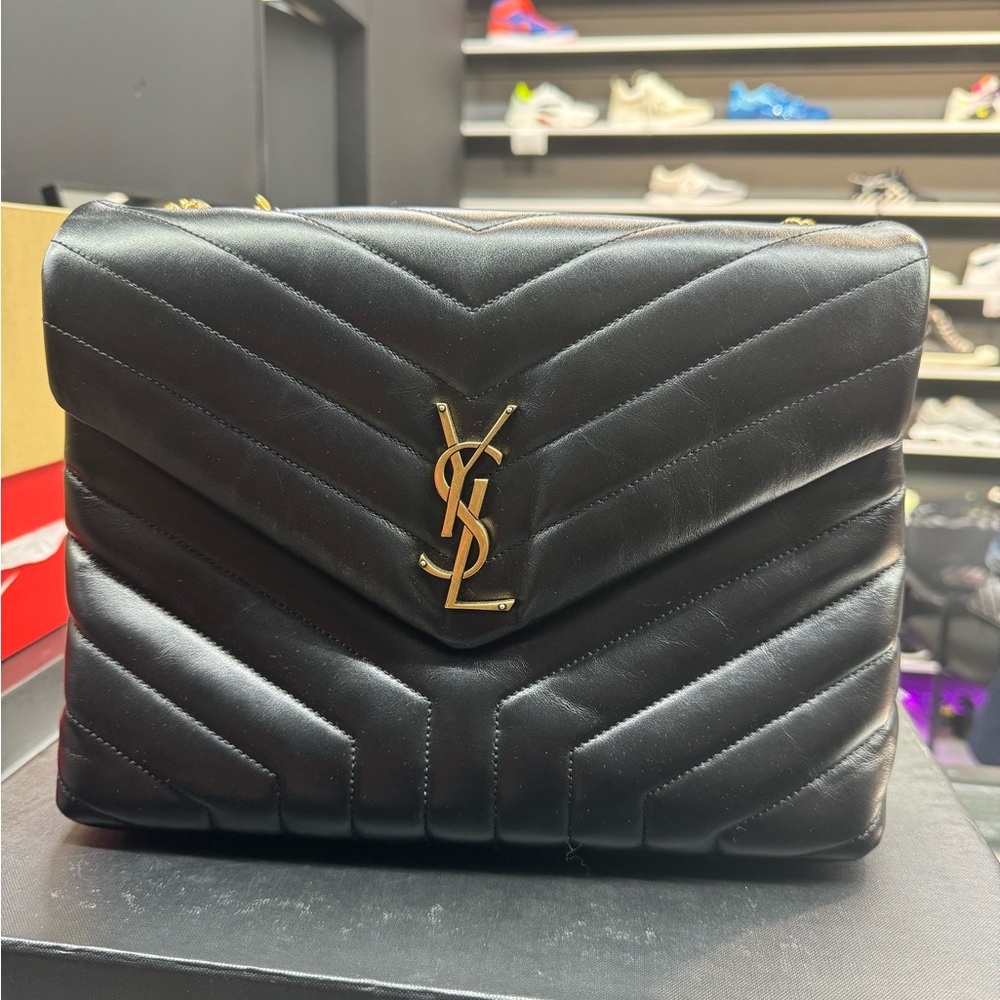 YSL Loulou medium